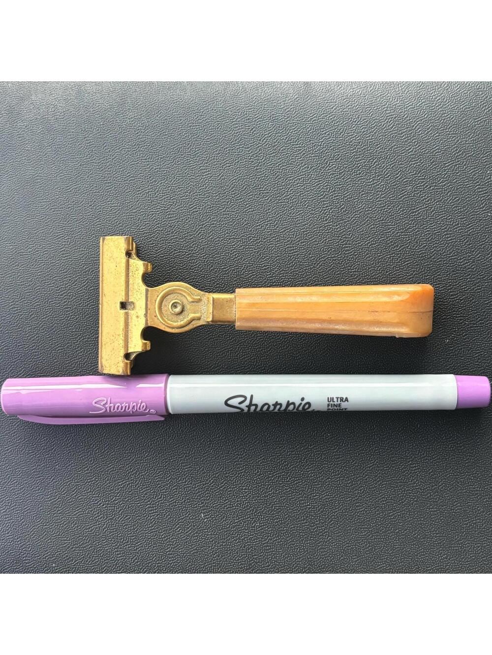 Shick Insector Single Blade Razor - Picture 6 of 7